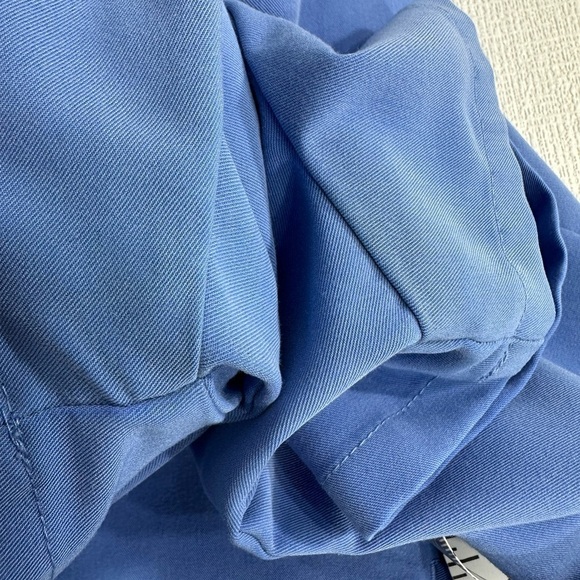 Figs Capri Blue Casma Three Pocket Scrub Top size XS - Picture 7 of 8